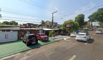 Lá em casa