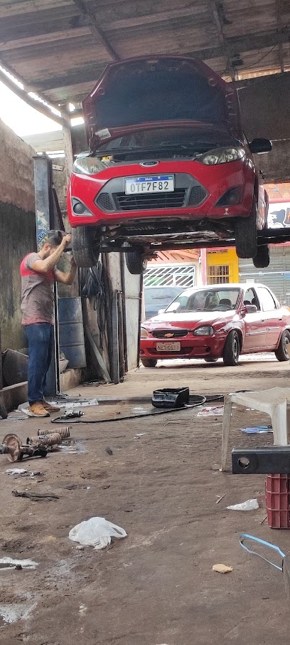 AUTO MECÂNICA TAVARES
