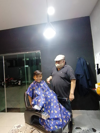 Barbearia Mai