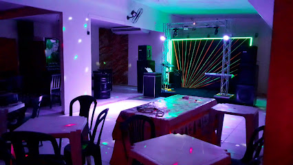 LIDIA'S CASA DE SHOW