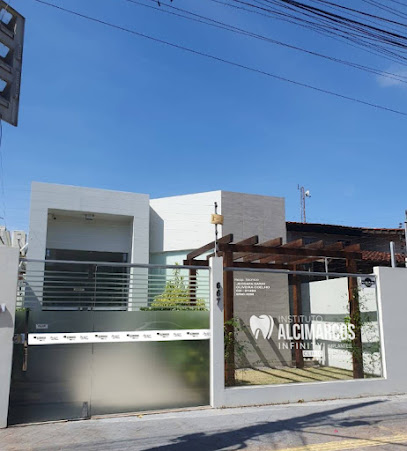 Instituto Alcimarcos Macapá | Implantes, estética e prótese