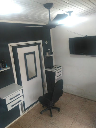 Admarks Barber