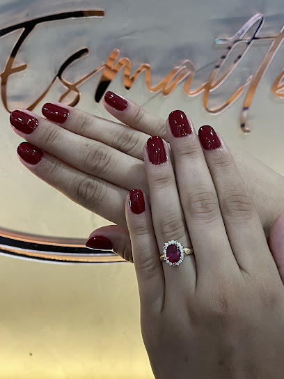 Bia Esmalteria