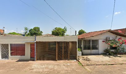 Dona Paula (costureira)