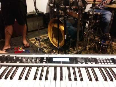 Estudio Adriano