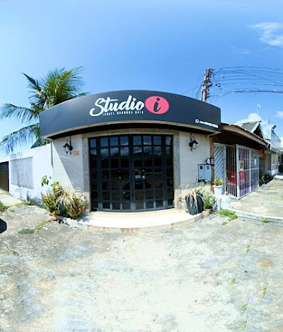 Studio I Israel Barbosa Hair